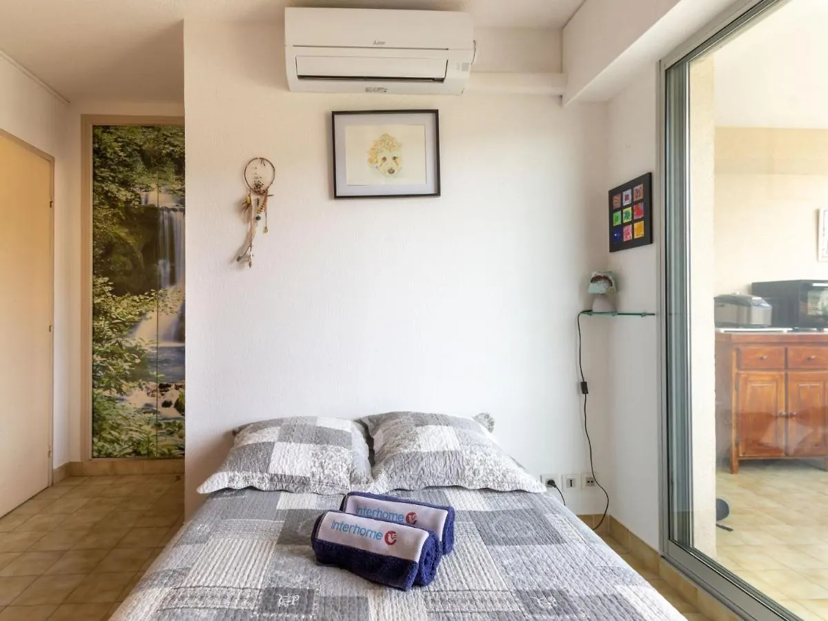 Studio Le Grand Foc-3 Cavalaire-sur-Mer 0*,  France