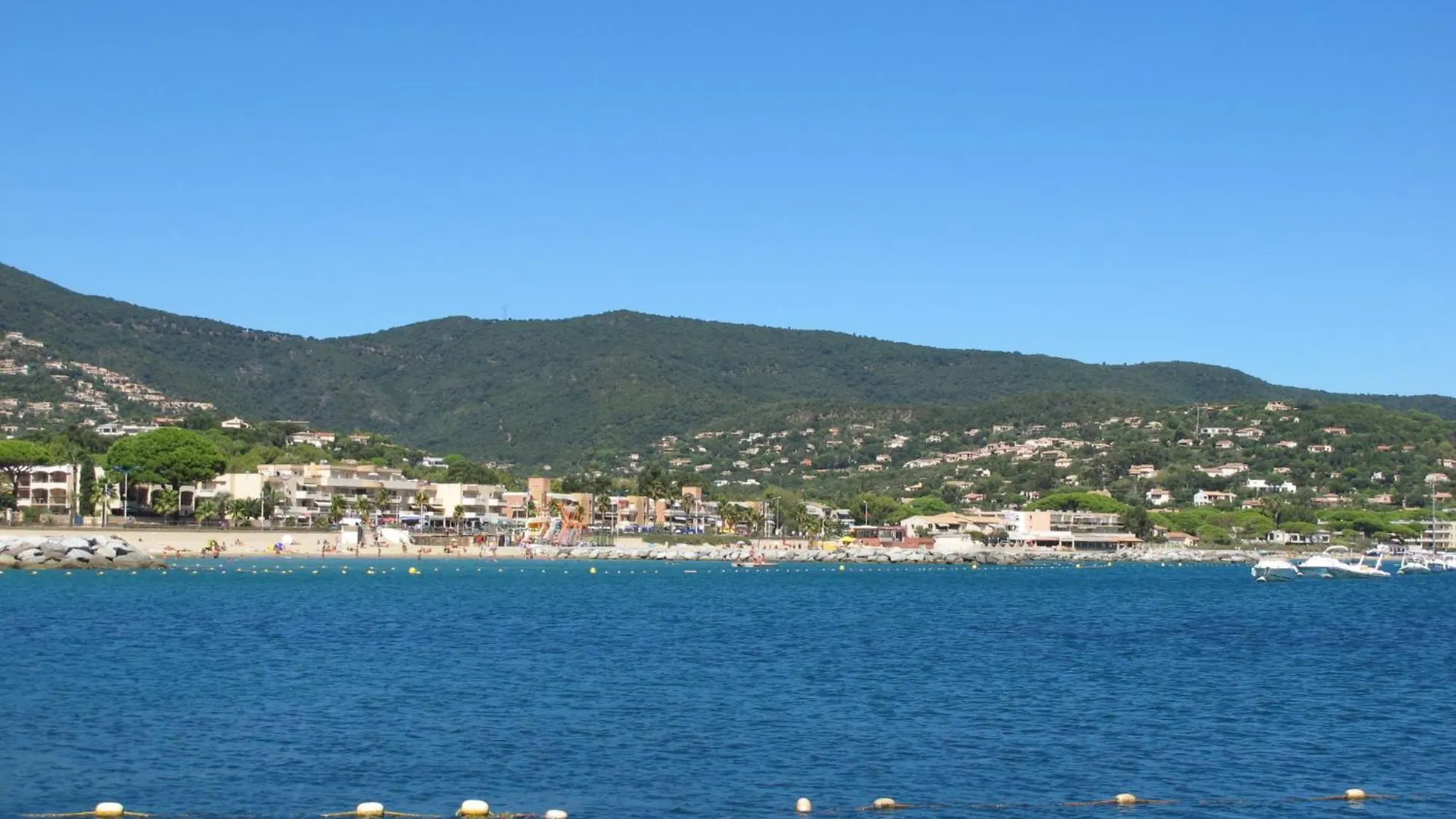 Studio Le Grand Foc-3 By Interhome Cavalaire-sur-Mer 0*,  Francja